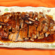 102. Tasty Stewed Duck (half)卤鸭半只