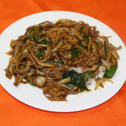 152. Pig Stomach with Spring Onion on Rice (Spicy)葱爆猪肚饭（辣）