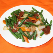 173.  Seasonal Beans with Chinese Sausage on Rice 腊肠四季豆饭