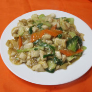 208. Runny Egg &amp; Chicken Ho Fun 滑蛋鸡肉河粉