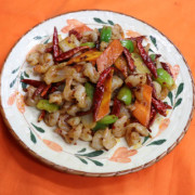 23. Spicy Fried Prawns 川味虾
