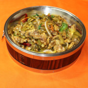 33. Stir Fried Clam Meat with Pickled Mustard 酸菜炒花蛤肉 