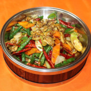 34. Spicy Stir Fried Clam Meat 酱爆花蛤肉