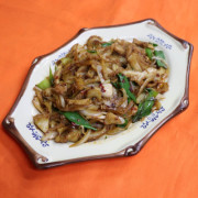 51. Spicy Fried Ox Tripe with Spring Onions 葱爆牛肚（辣）