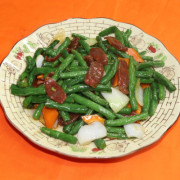 67. Seasonal Beans with Chinese Sausage 腊肠四季豆