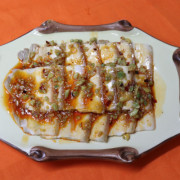 7. Cold Pork Belly with Garlic Sauce 蒜泥白肉